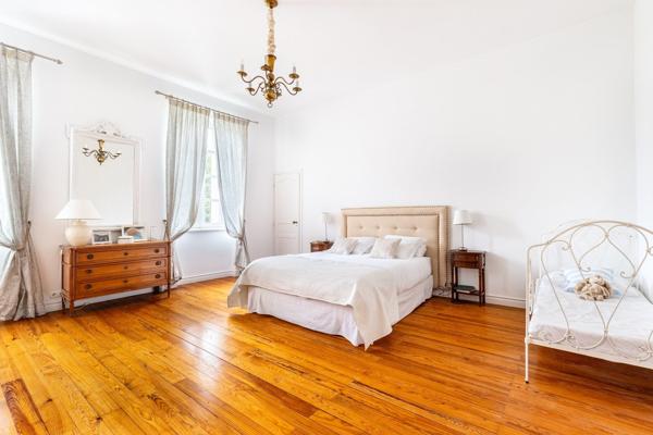 Vente Propriété de luxe Bordeaux 9 Pièces 550 m²