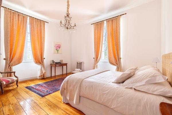 Vente Propriété de luxe Bordeaux 9 Pièces 550 m²