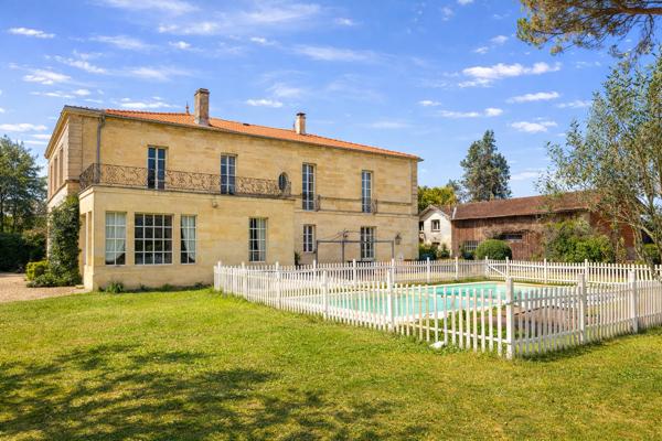 Vente Propriété de luxe Bordeaux 9 Pièces 550 m²