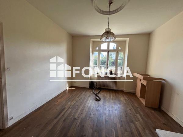 Location Maison 5 pièces 142 m² - 21 RUE JOSEPH LESBLEIZ Ploubezre 22300