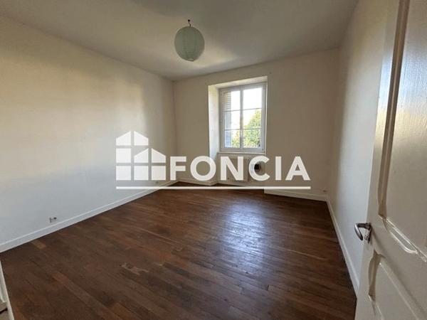 Location Maison 5 pièces 142 m² - 21 RUE JOSEPH LESBLEIZ Ploubezre 22300