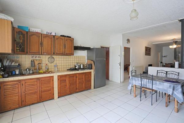 ENSEMBLE IMMOBILIER 550 m2 LABASTIDE ROUAIROUX