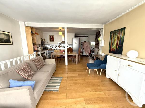 Appartement F3 à vendre  3 pièces - 62 m2 PARIS - 75020