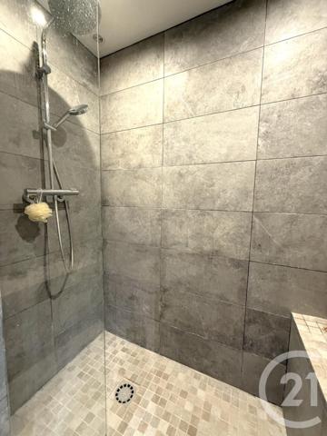 Appartement F3 à vendre  3 pièces - 62 m2 PARIS - 75020