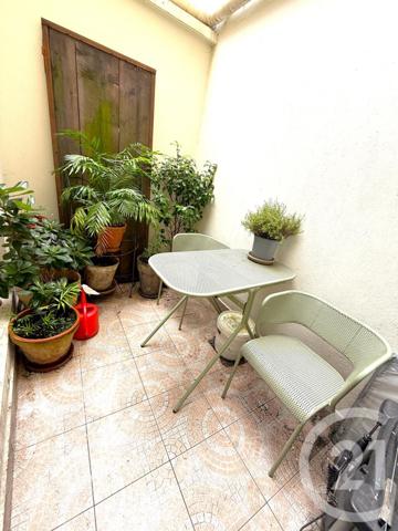 Appartement F3 à vendre  3 pièces - 62 m2 PARIS - 75020