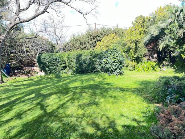 Terrain à vendre    Toulon