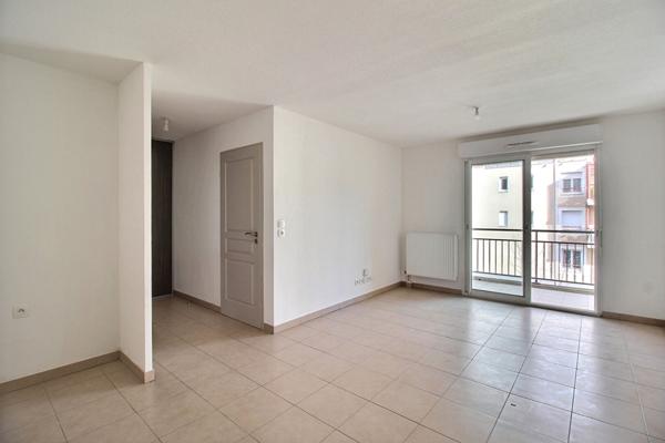 Appartement T2 de 41.03 m² avec balcon et parking - Face au Golf de Juvignac