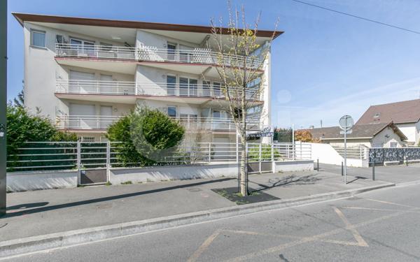 Appartement à vendre    3 pièces • 68,41 m2 Livry-Gargan