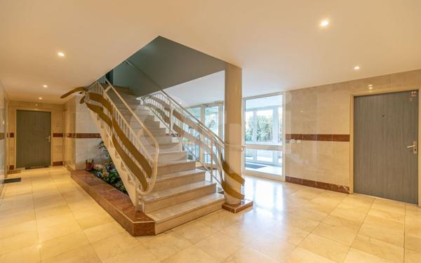 Appartement à vendre    3 pièces • 68,41 m2 Livry-Gargan