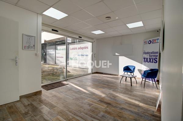 Local commercial- Alexandre Dumas