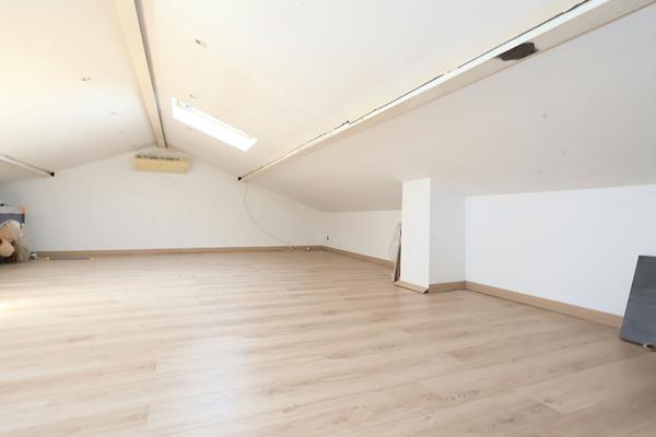 MAUGUIO proche intermarché Villa 149 m² sur terrain de 478m² - Piscine