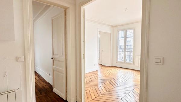 Appartement de standing, 4 pieces Eglise des Batignolles