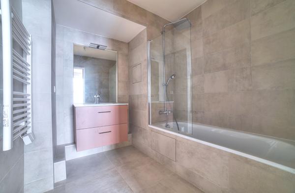 Appartement 3 pièces 63 m² avec terrasse de 5 m² Asnières-sur-Seine