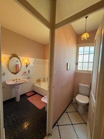 Maison Pineuilh 7 pièces, 180 m2 habitable, 5 chambres, garage,  à pied de la ville et de la gare