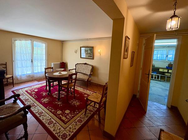 Maison Pineuilh 7 pièces, 180 m2 habitable, 5 chambres, garage,  à pied de la ville et de la gare