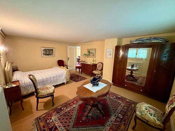 Maison Pineuilh 7 pièces, 180 m2 habitable, 5 chambres, garage,  à pied de la ville et de la gare