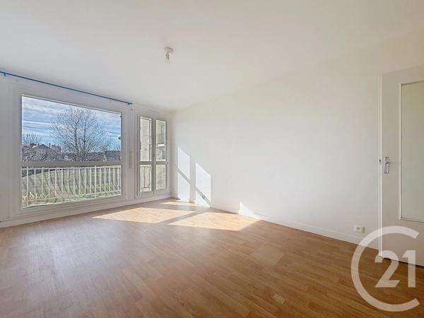 Appartement F3 à vendre  3 pièces - 68 m 2   TROYES  - 10