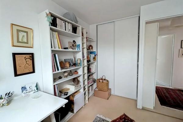 Maison lumineuse 84 m2 avec jardin et garage – Mieux qu'un appartement, à proximité de la gare d'Auray !