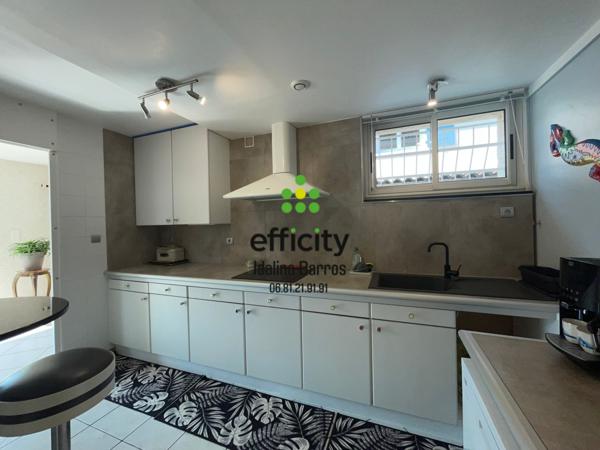 Maison 6 pièces - 204 m²