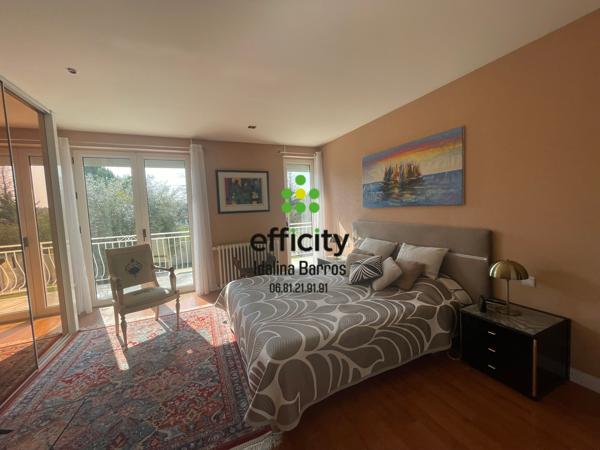 Maison 6 pièces - 204 m²