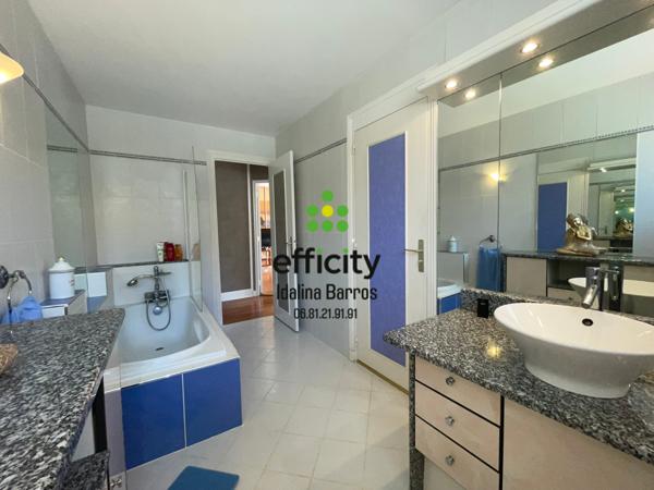 Maison 6 pièces - 204 m²