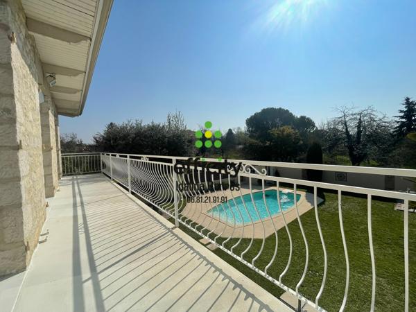 Maison 6 pièces - 204 m²