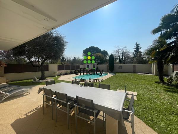 Maison 6 pièces - 204 m²