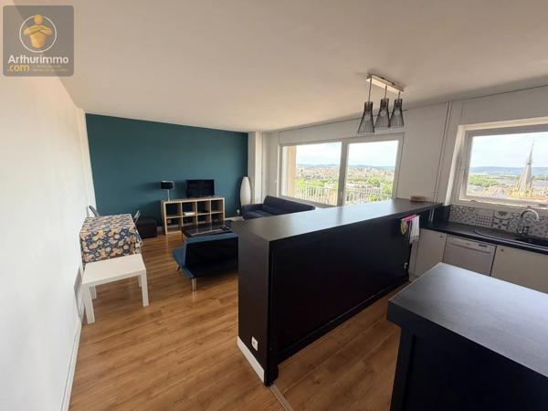 Vente                                                      Appartement
                        
                     2 pièces                      51 m2                     à Metz