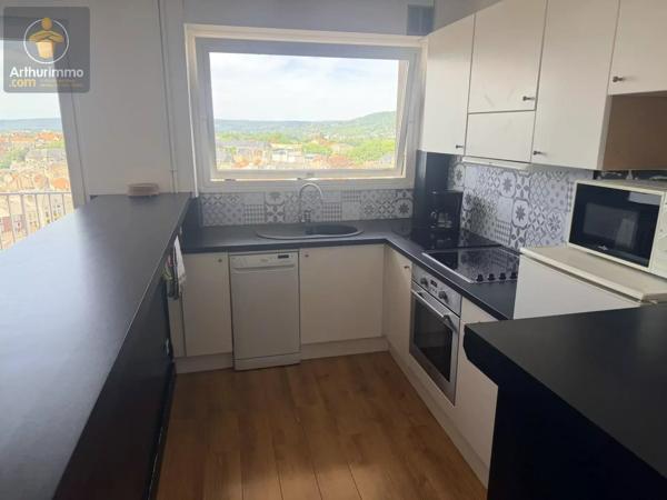 Vente                                                      Appartement
                        
                     2 pièces                      51 m2                     à Metz
