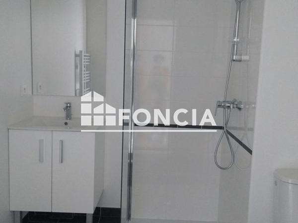 Location Studio 25.55 m² - 281 RUE DES CHENES Frejus 83600