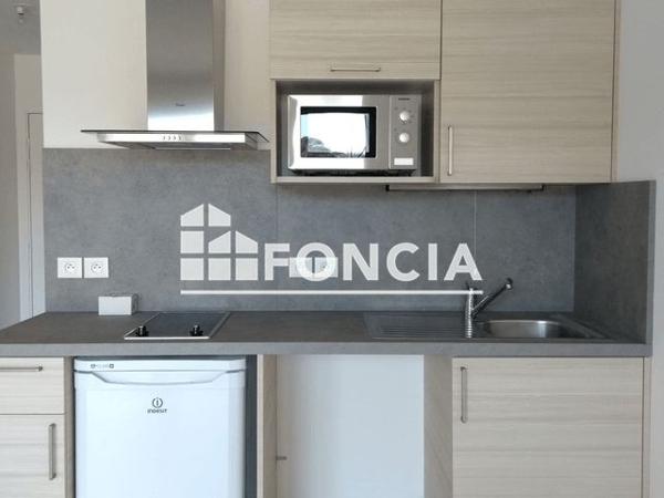 Location Studio 25.55 m² - 281 RUE DES CHENES Frejus 83600