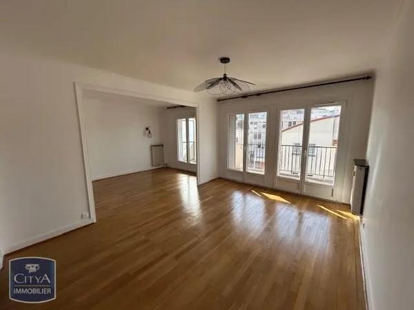 Appartement à louer 3 pièces 74.34m²