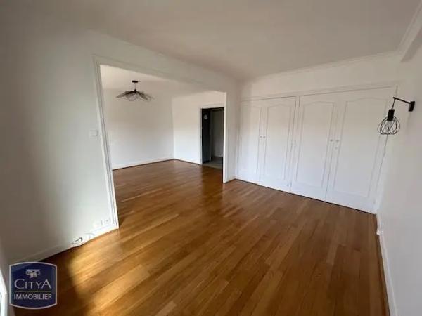 Appartement à louer 3 pièces 74.34m²