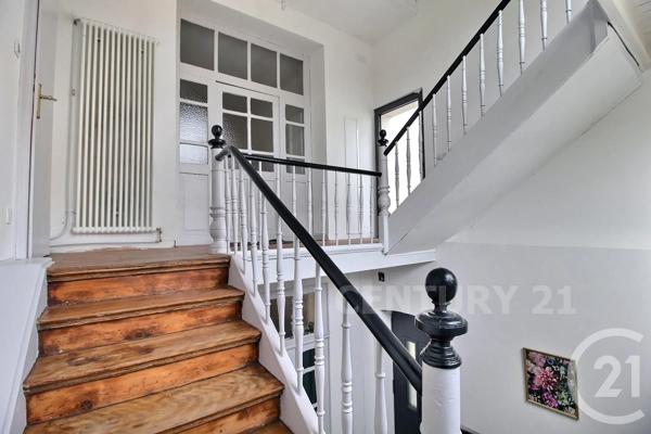 Maison à vendre  8 pièces - 272,74 m 2   ST AVOLD  - 57