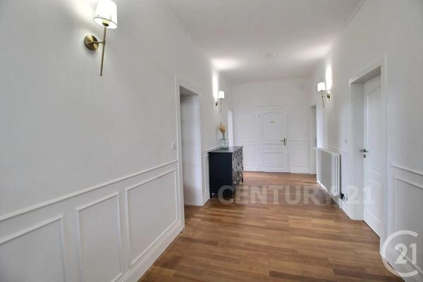 Maison à vendre  8 pièces - 272,74 m 2   ST AVOLD  - 57