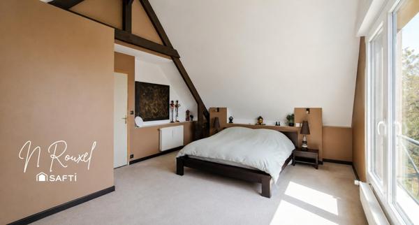 Maison 275 m², 6 chambres, 3 sdb, terrain 1002 m²