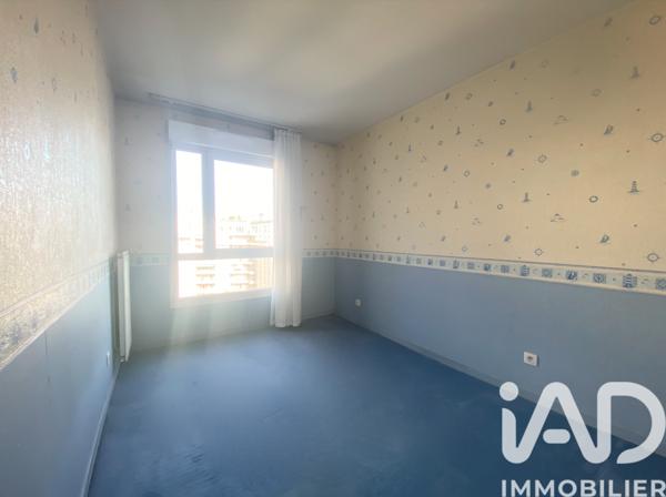 Appartement à vendre 5 pièces 103 m² Courbevoie