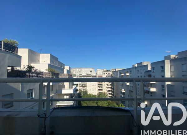 Appartement à vendre 5 pièces 103 m² Courbevoie