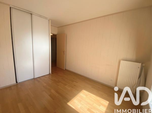 Appartement à vendre 5 pièces 103 m² Courbevoie