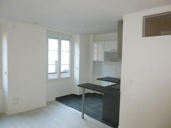 Appartement à louer    1 pièce • 21,63 m2 Meudon