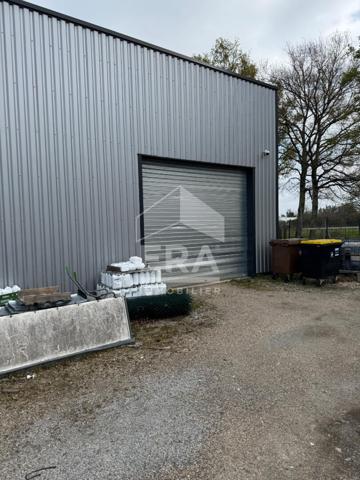 Local commercial 298 m2 + parking