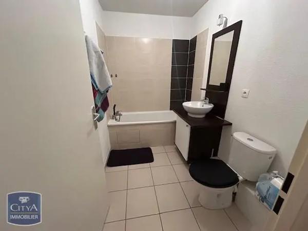 Appartement à louer 1 pièce 25.85m² Clermont-Ferrand (63000)