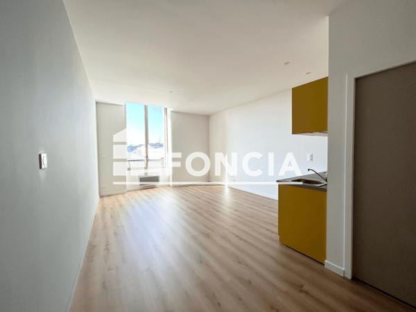 Location Studio 33.78 m² - 72 BOULEVARD DU PRESIDENT CARNOT APPT 216 Agen 47000
