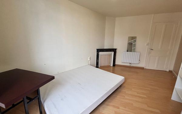 Immeuble à vendre    12 pièces • 250 m2 Tarbes