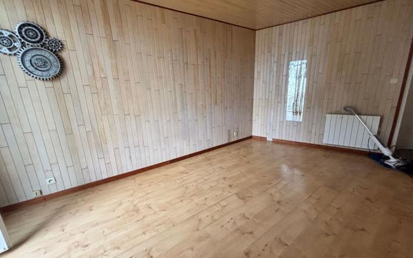 Immeuble à vendre    12 pièces • 250 m2 Tarbes