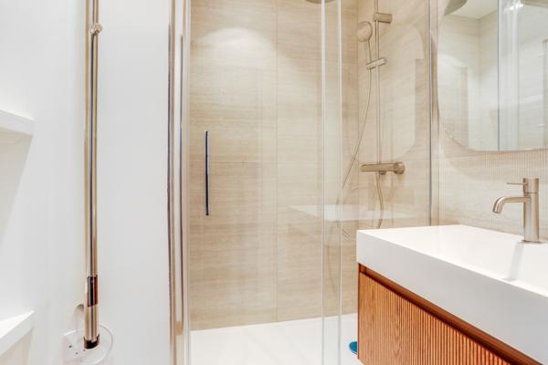 Appartement T3 à vendre  3 pièces - 87 m2 PARIS - 75006