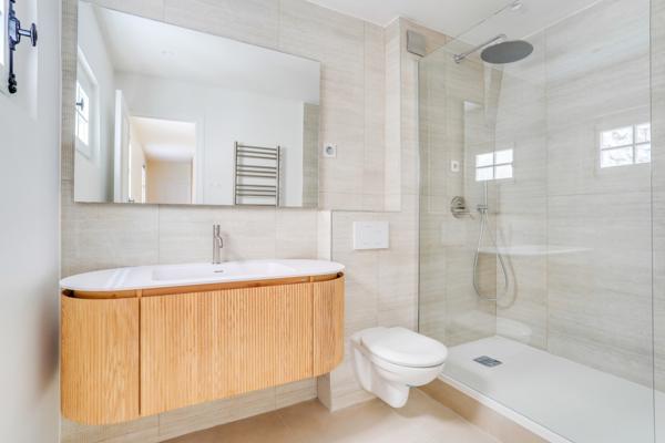 Appartement T3 à vendre  3 pièces - 87 m2 PARIS - 75006