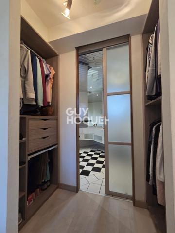 Maison familiale T6 197 m2 avec superbe jardin paysager à Agen-d’Aveyron – Proche Rodez