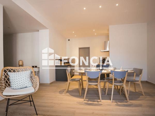 Location Appartement meublé 3 pièces 75.85 m² - 5 PLACE DU CODERC Perigueux 24000