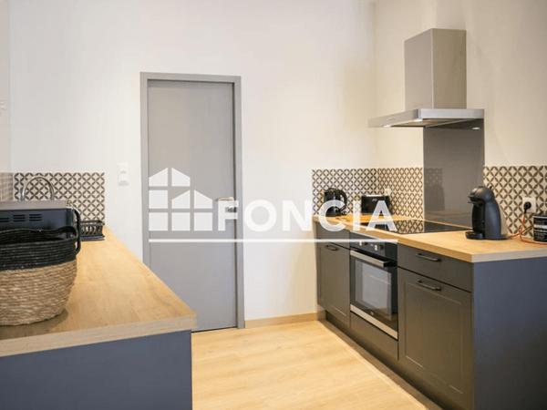 Location Appartement meublé 3 pièces 75.85 m² - 5 PLACE DU CODERC Perigueux 24000